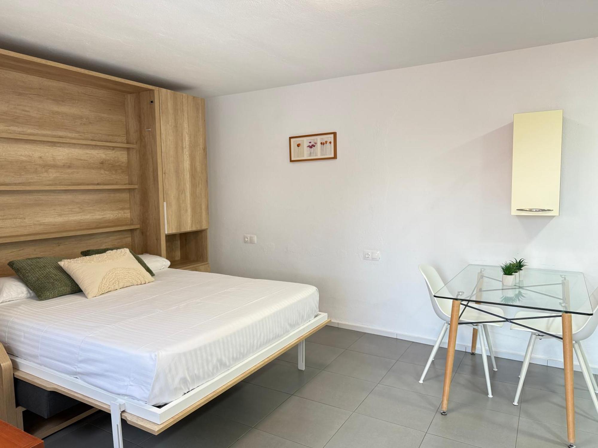 Agi Peater Center Διαμέρισμα Ρόζες Εξωτερικό φωτογραφία